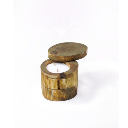 Natural Wooden Candles with an Artistic Touch  Handmade Scented Candle for Warm & Elegant Homes