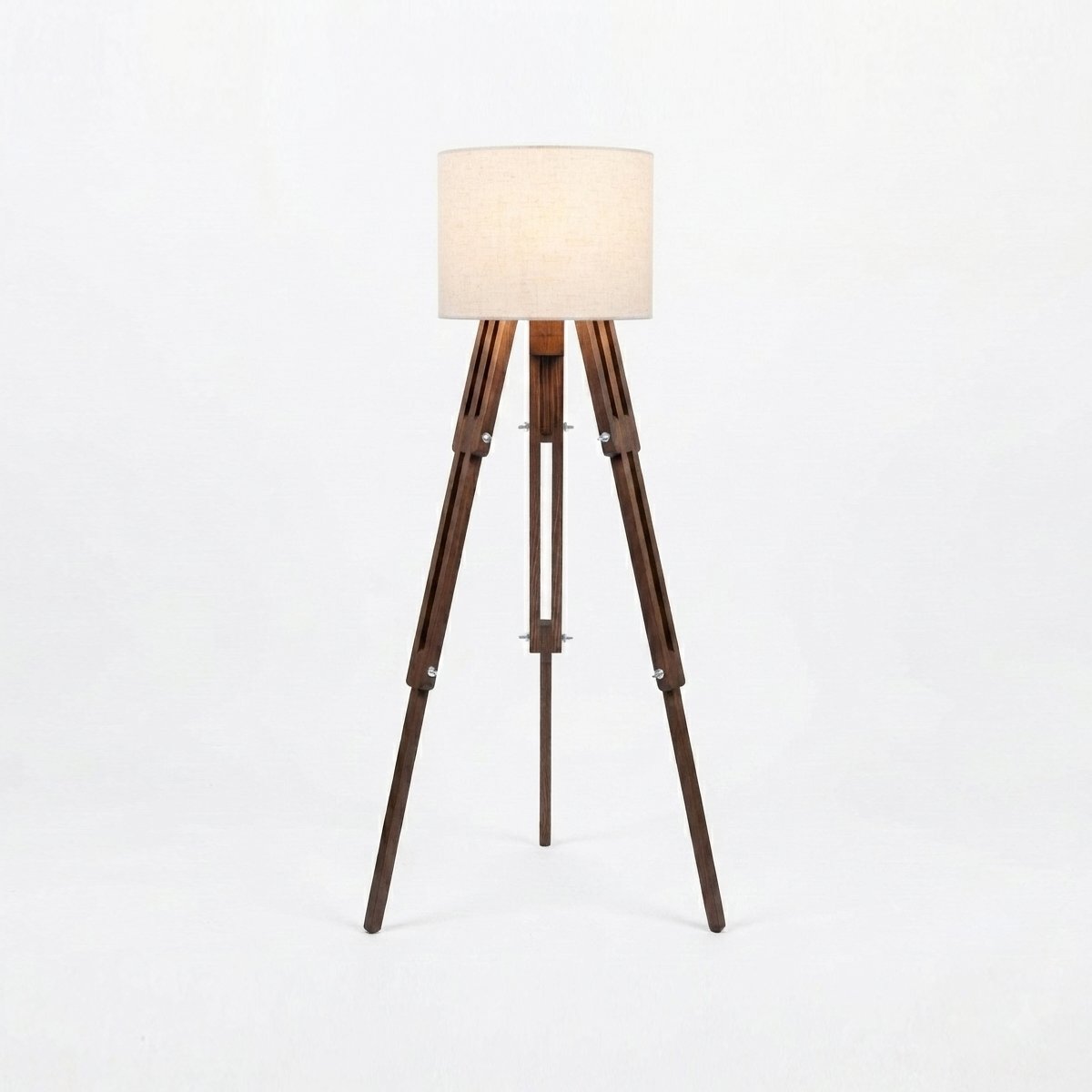 Modern-Wooden-Tripod-Floor-Lamp2
