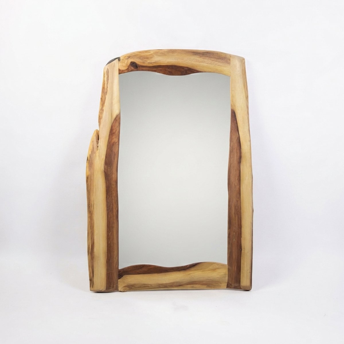 Decorative-Wall-Mirror-in-Sissoo-Wood