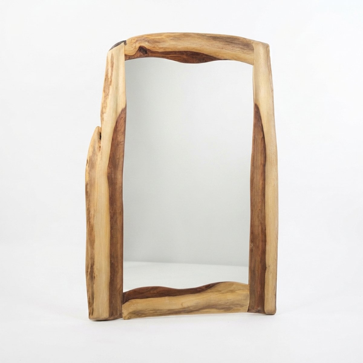 Decorative-Wall-Mirror-in-Sissoo-Wood2