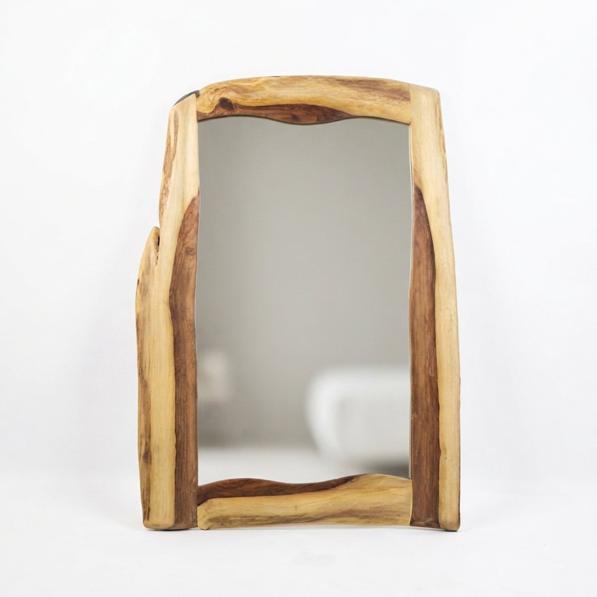 Decorative-Wall-Mirror-in-Sissoo-Wood3
